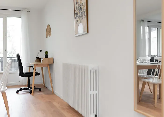 Spacieux T3 Avec 2 Parkings Gratuits Et 2 Balcons Lejlighed *