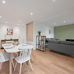 Spacieux T3 Avec 2 Parkings Gratuits Et 2 Balcons Appartement