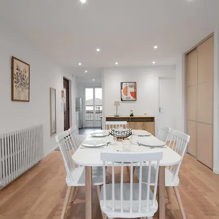 Appartamento Spacieux T3 Avec 2 Parkings Gratuits Et 2 Balcons Tolosa