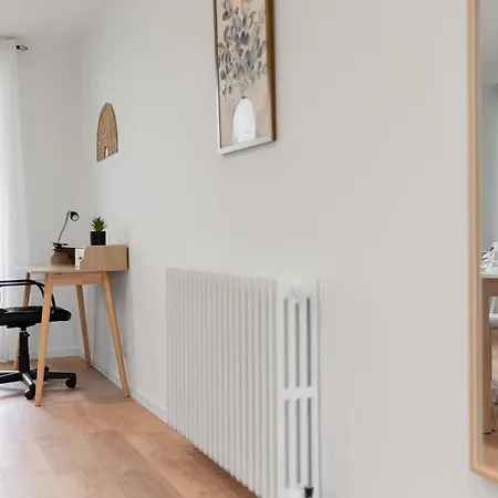 Spacieux T3 Avec 2 Parkings Gratuits Et 2 Balcons Apartment *