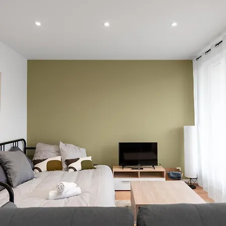 Spacieux T3 Avec 2 Parkings Gratuits Et 2 Balcons شقة تولوز